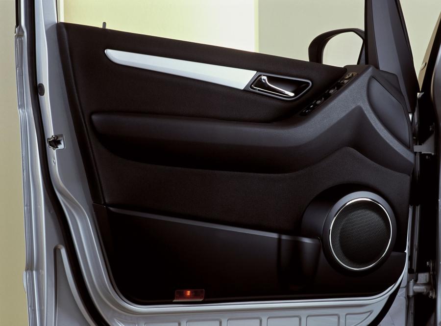  Mercedes-Benz A-Class 5-Door 2004 года  (фото 190 из 344)